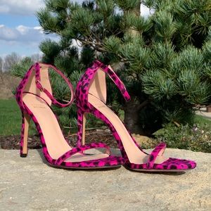 STUNNING Stuart Weitzman Pink Leopard Sandals
